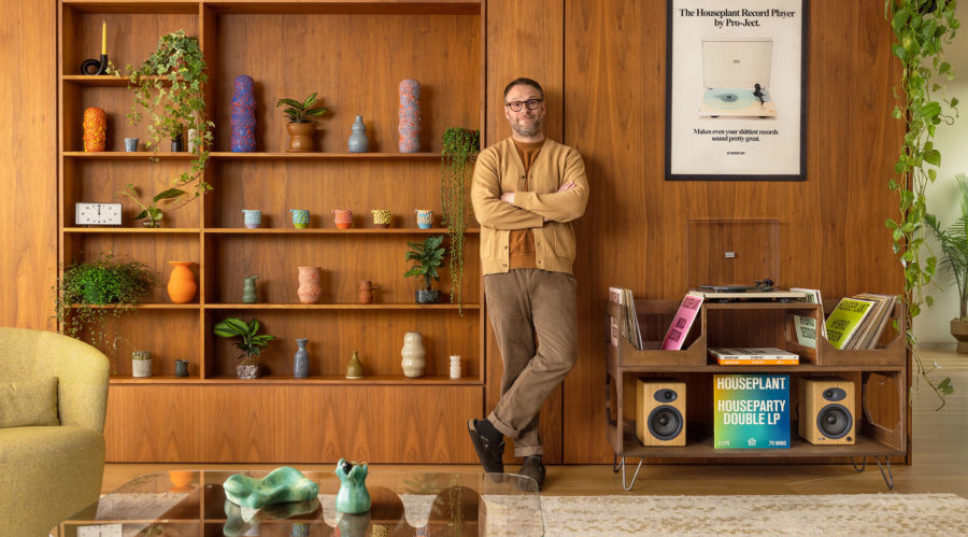 This Airbnb Comes with Pottery Lessons from Seth Rogen—And It's Only $42 a Night