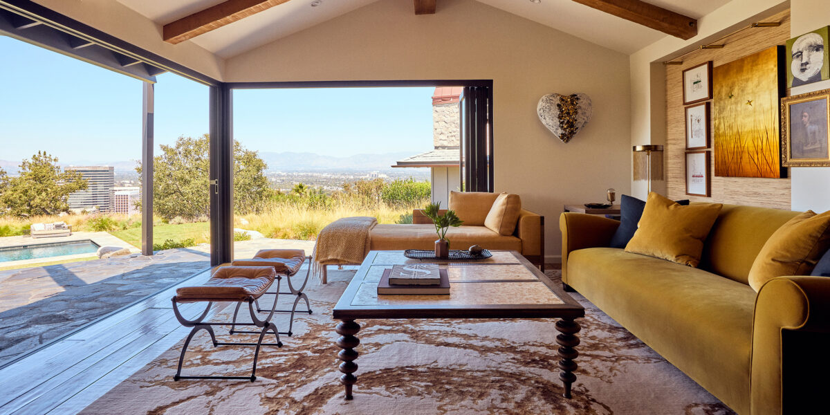 Sherman Oaks Indoor-Outdoor Living