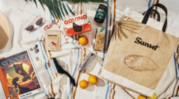 Sunset Summer Box 2025