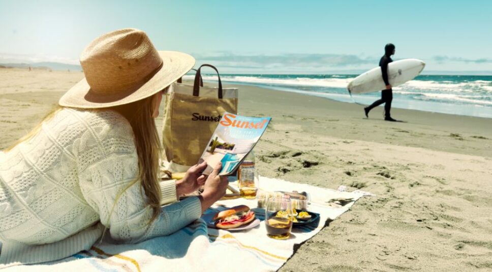 This Is Why Sandwiches Taste Better at the Beach, According to Science