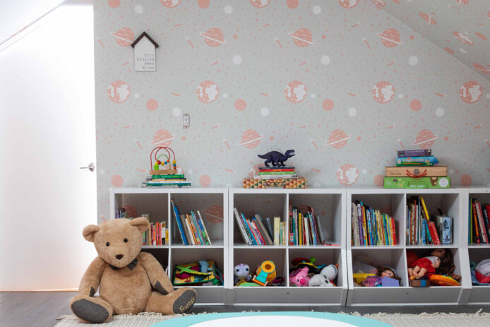 Wallpaper Bookcase Flynne Nathanson