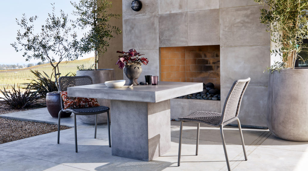 Terra Outdoor furniture concrete dining table