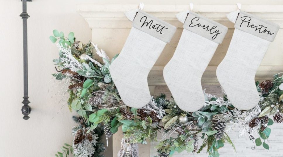 Not Just Dreaming: Bring a White Christmas to Your Home With These Decorations