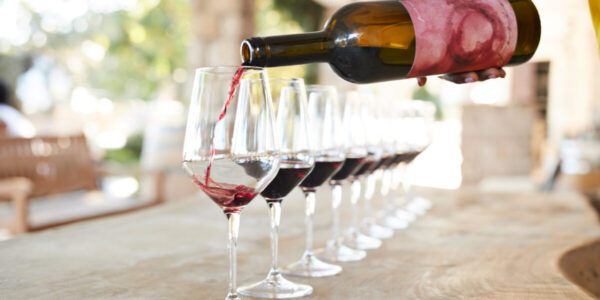 Going Wine Tasting? 4 Mistakes Insiders Are Begging You to Stop Making